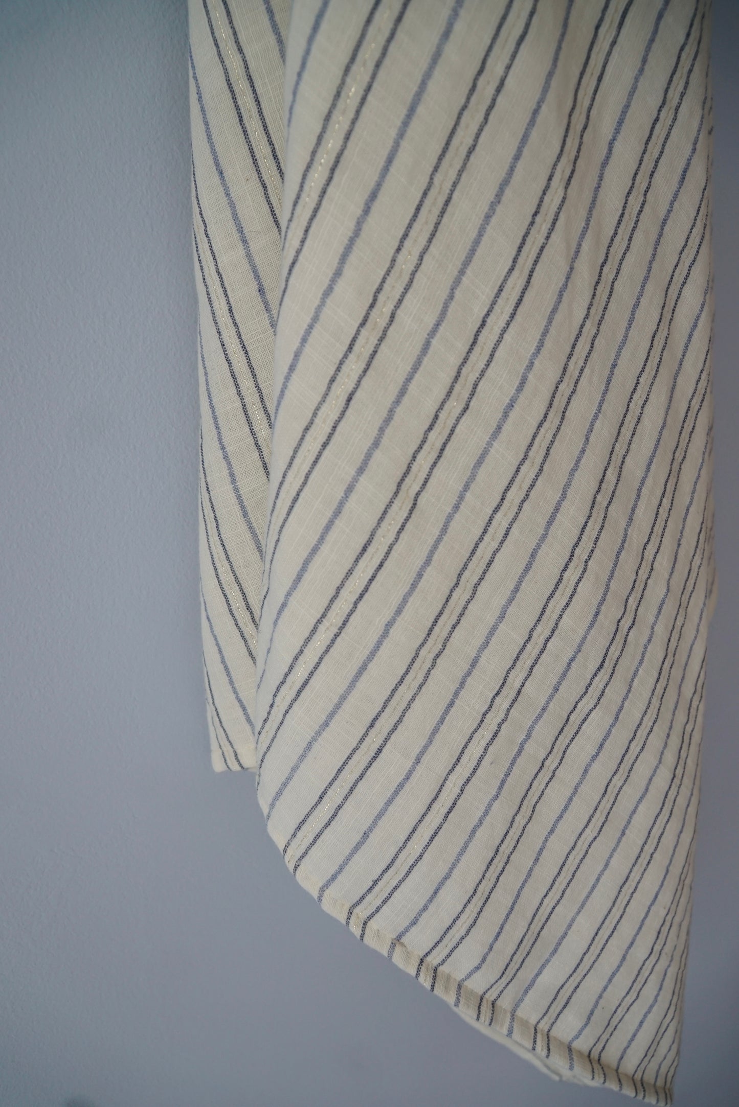 Maxi lange 100cm x 100cm Ivoire rayé Bleu