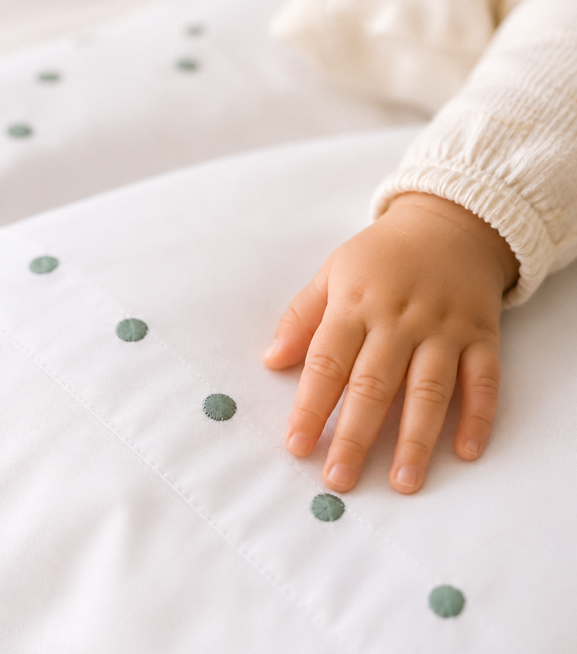 Ensemble Drap + Coussin Naissance Brodé Vert Eau